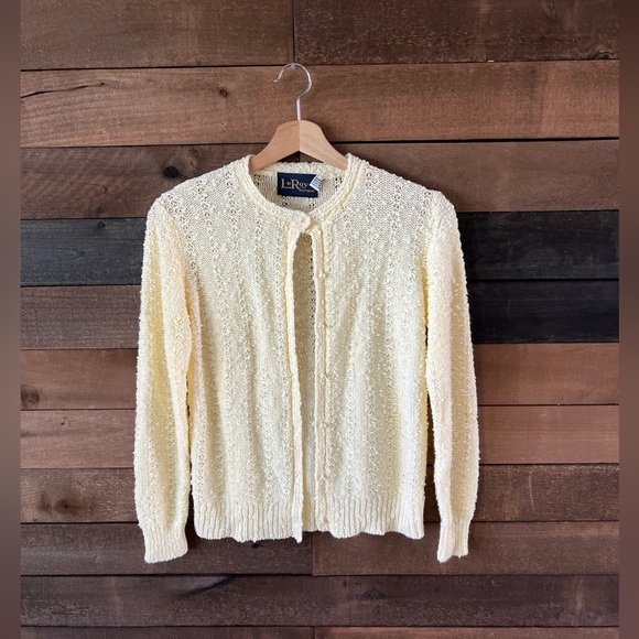 Vintage Sweaters - Vintage LeRoy Knitwear Cream Textured Cardigan Pearl Buttons Soft Knit L